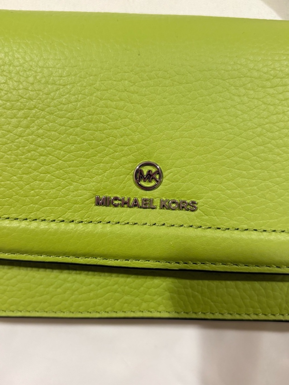 Michael Kors Lime Green Pebbled Leather Wallet - Picture 9 of 15